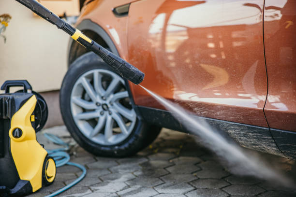 Best Commercial Pressure Washing  in Grosse Pointe Park, MI